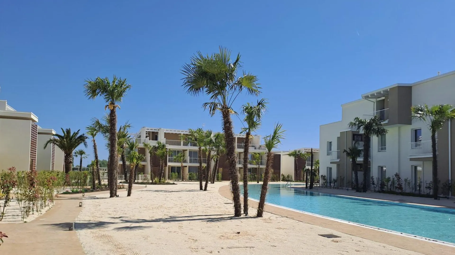 Residence Wave Island - Carraro Immobiliare Jesolo- Family Apartments