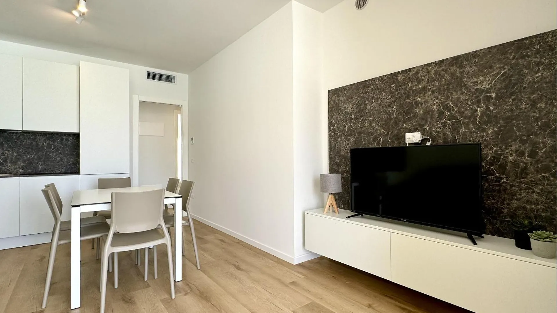 Residence Wave Island - Carraro Immobiliare Jesolo- Family Apartments