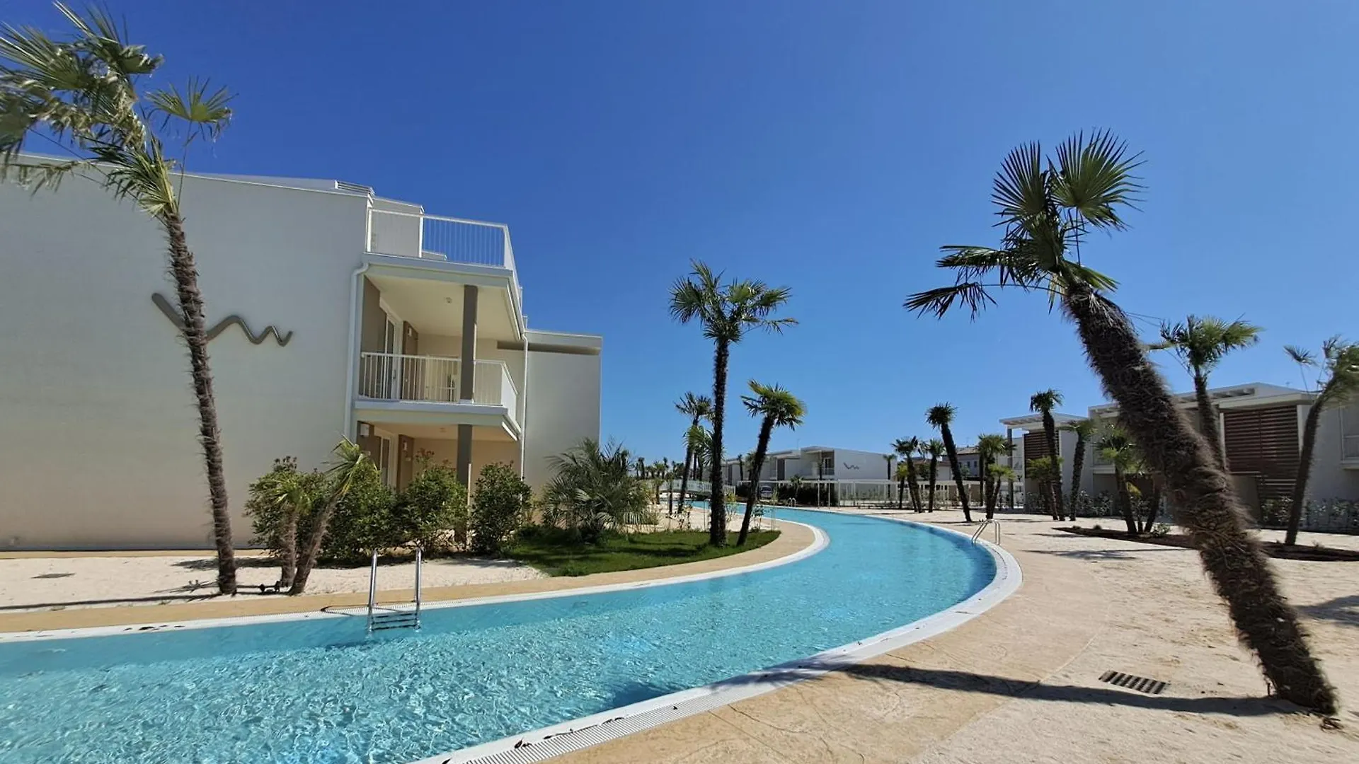 Residence Wave Island - Carraro Immobiliare Jesolo- Family Apartments